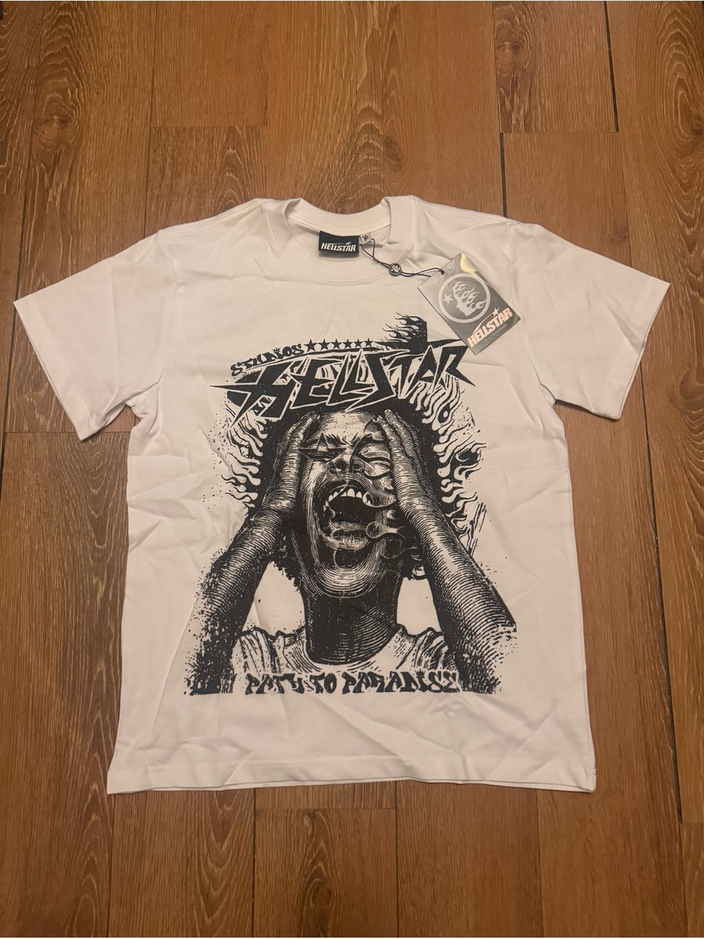 Hellstar Path 2 Paradise Tee ‘White’

Size: S